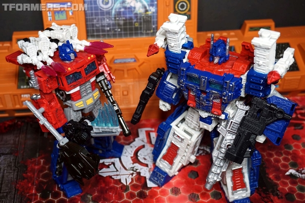 Review Siege Ultra Magnus Leader War For Cybetrtron  (53 of 93)